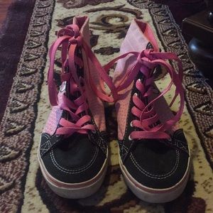Hello Kitty Van Shoes